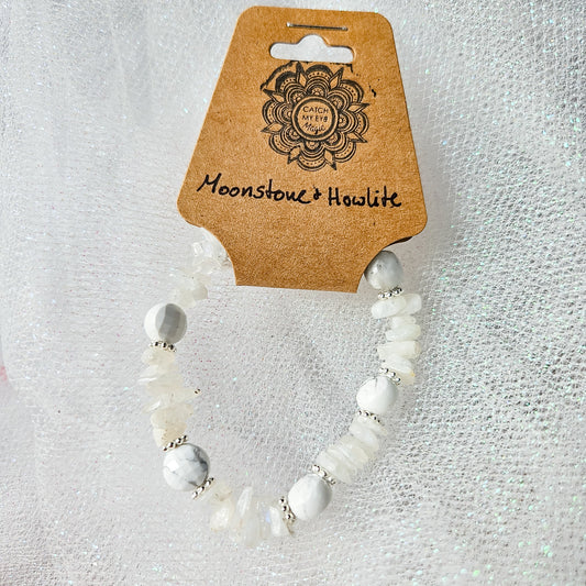Moonstone & Howlite Crystal Bracelet