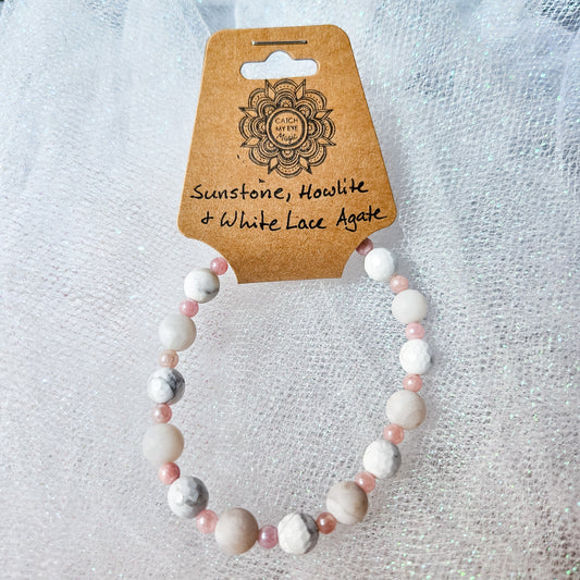 Sunstone, Howlite & White Lace Agate Crystal Bracelet